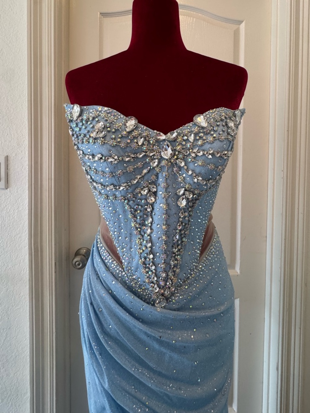 NWT Jovani Strapless Gown with Beaded Bust D5414 2026 Prom Collection